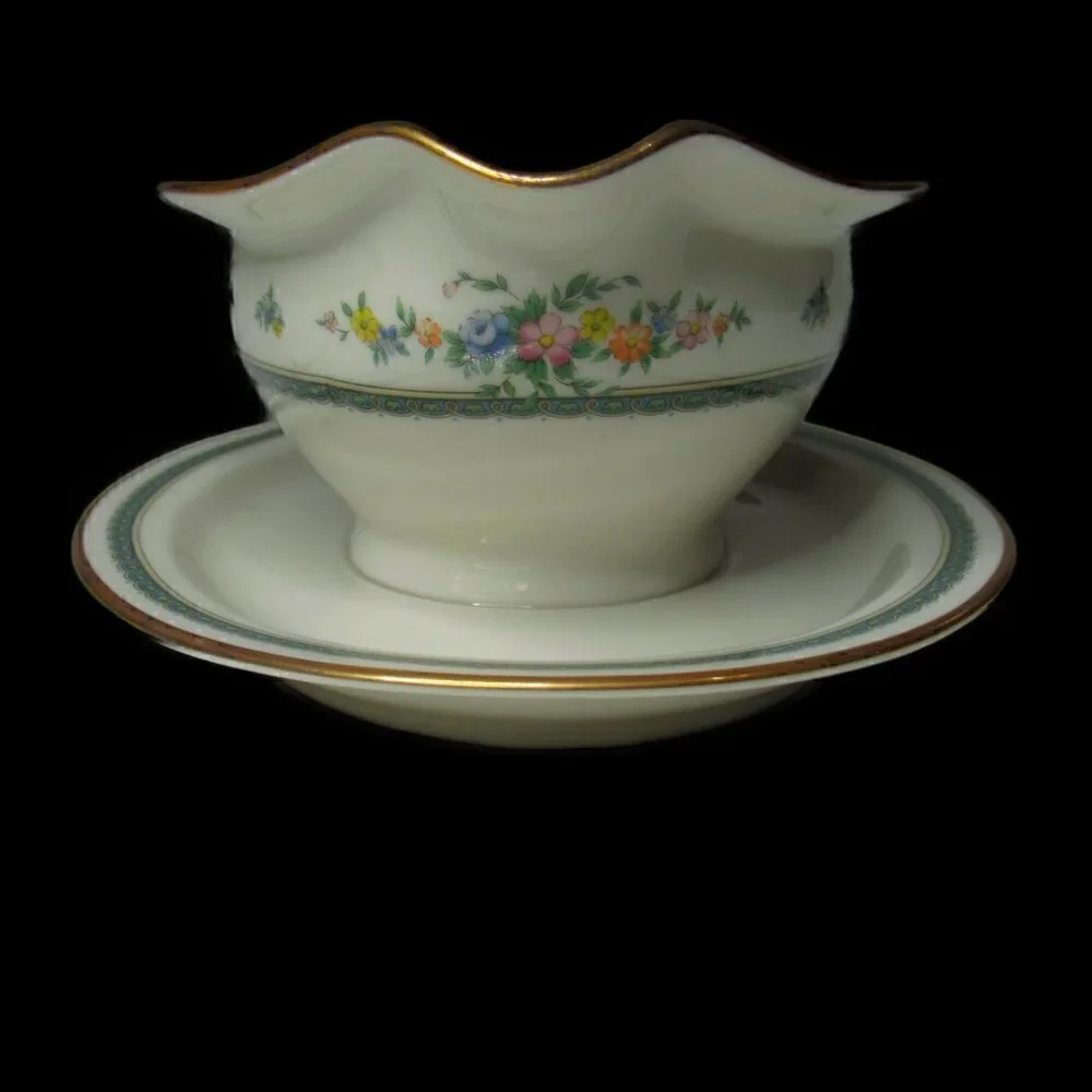 Noritake - Amenity (#7228) - Gravy Boat with Attached Underplate - Picture 4 of 6